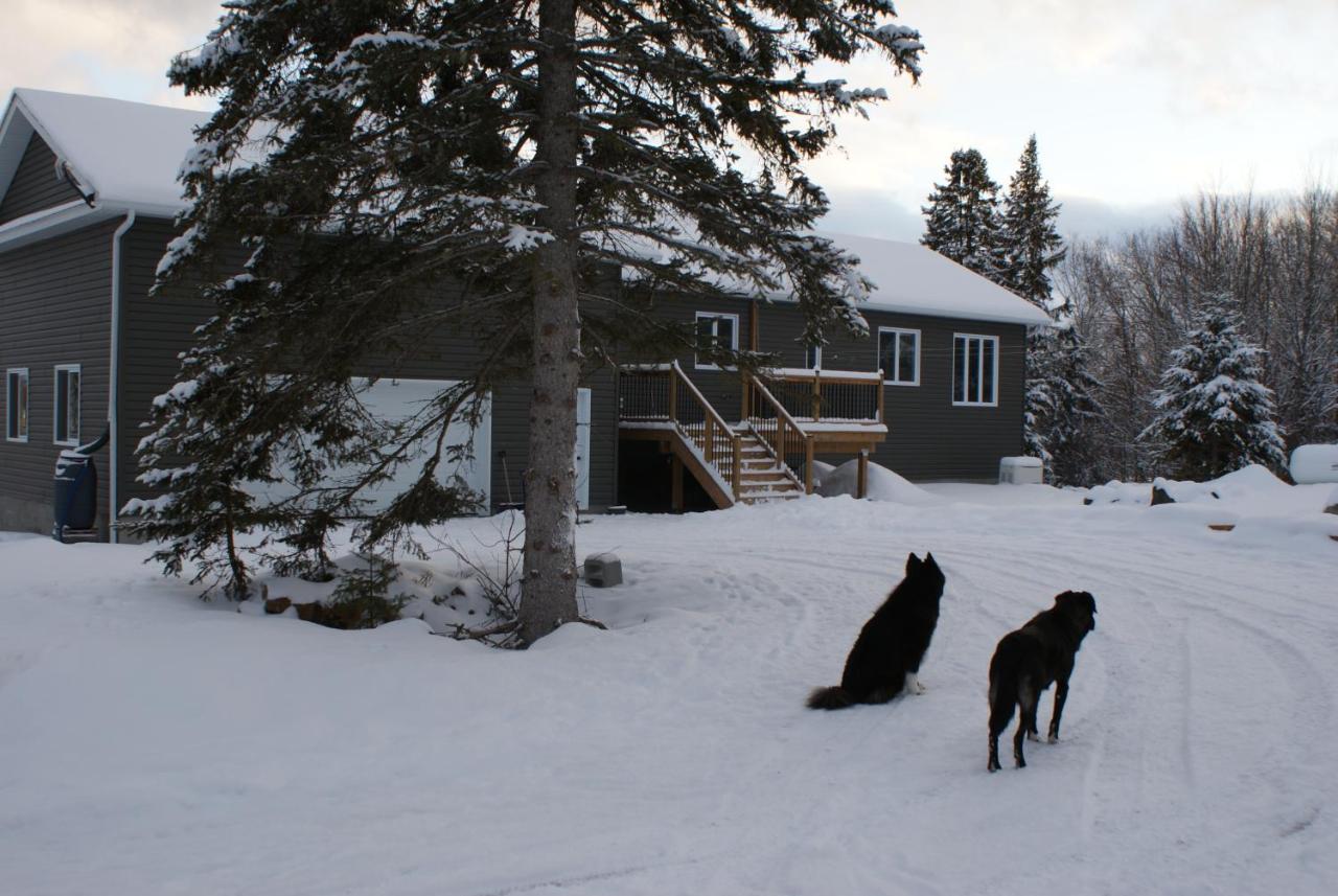 Mattawa Top Of Algonquin Bed And Breakfast المظهر الخارجي الصورة